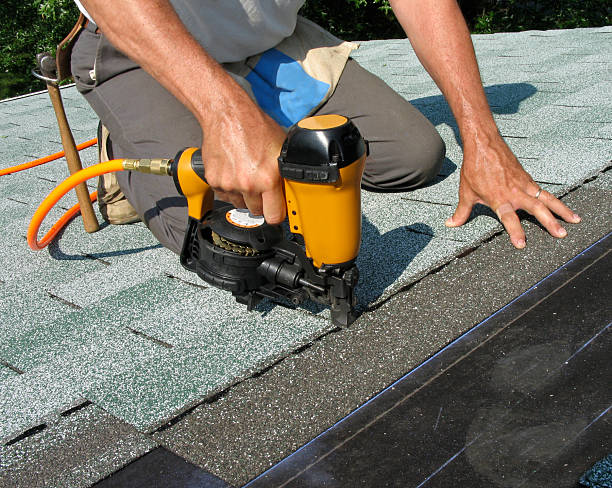Best Commercial Roofing Services  in Maple Heights, OH